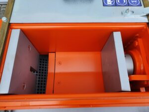 Zgniatarka SF-16 do filtrów olejowych i specjalnych Zgniatarka SF-16 do filtrów olejowych i specjalnych