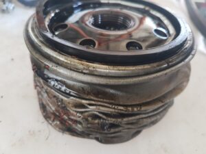 Zgniatarka SF-16 do filtrów olejowych i specjalnych Zgniatarka SF-16 do filtrów olejowych i specjalnych