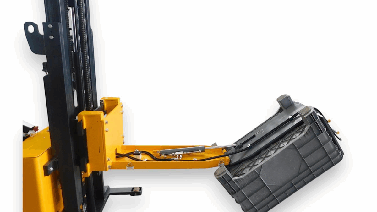 Wózek z wywrotnicą